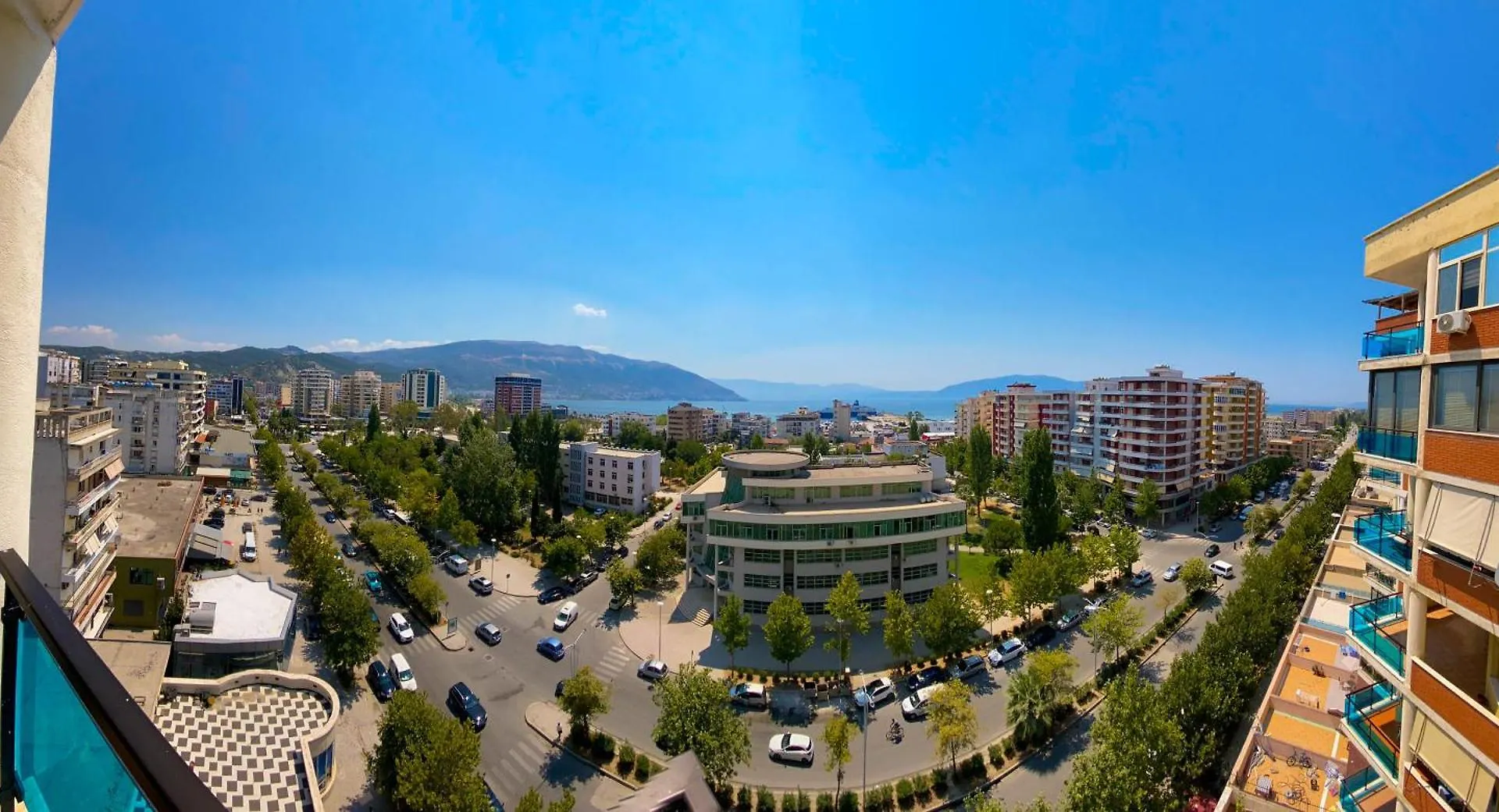 Zenit Days Apartment Vlore 0*,  Albania